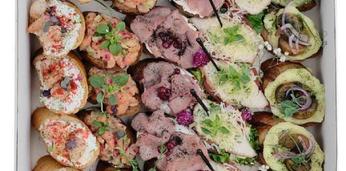 Банкетный сет "Аппетитный" на 7-8 персон